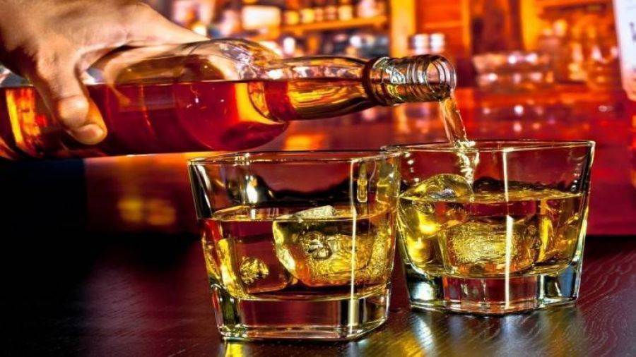 India recommends to raise taxes on Alcohol Beverages